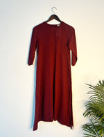Thumbnail for trueBrowns Maroon Slub Straight Kurta - Distacart