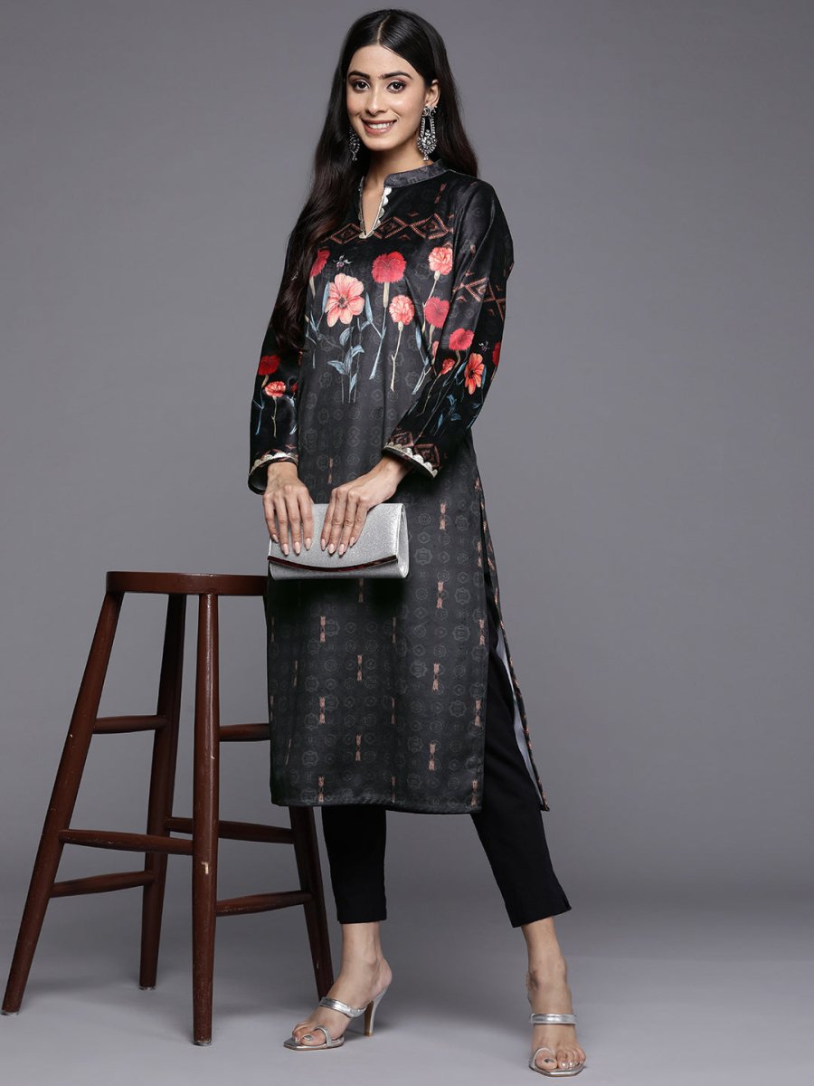 Ahalyaa Women Black & Red Floral Printed Gotta Patti Velvet Kurta - Distacart