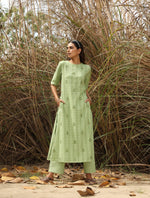 Thumbnail for trueBrowns Green Cotton Dobby Embroidered Kurta Set