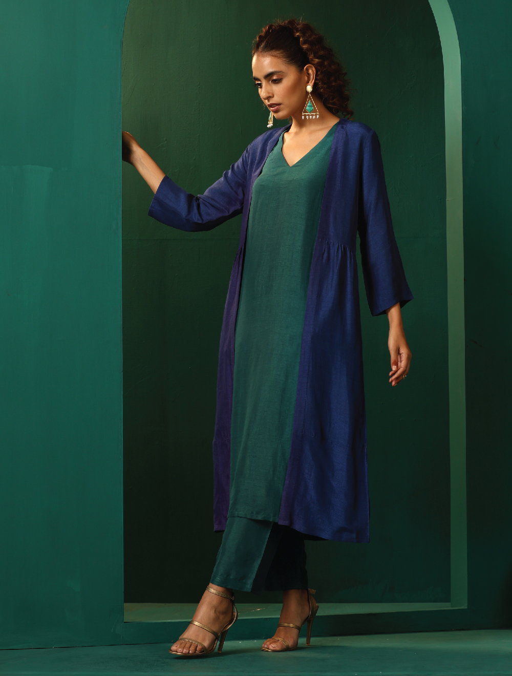 trueBrowns Blue Teal Silk Kurta Jacket Set - Distacart