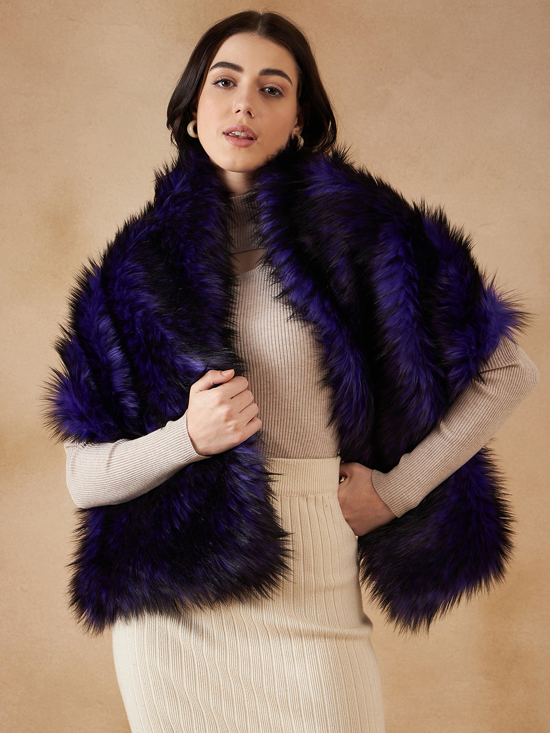 InWeave Purple Black Faux Fur Cape - Distacart
