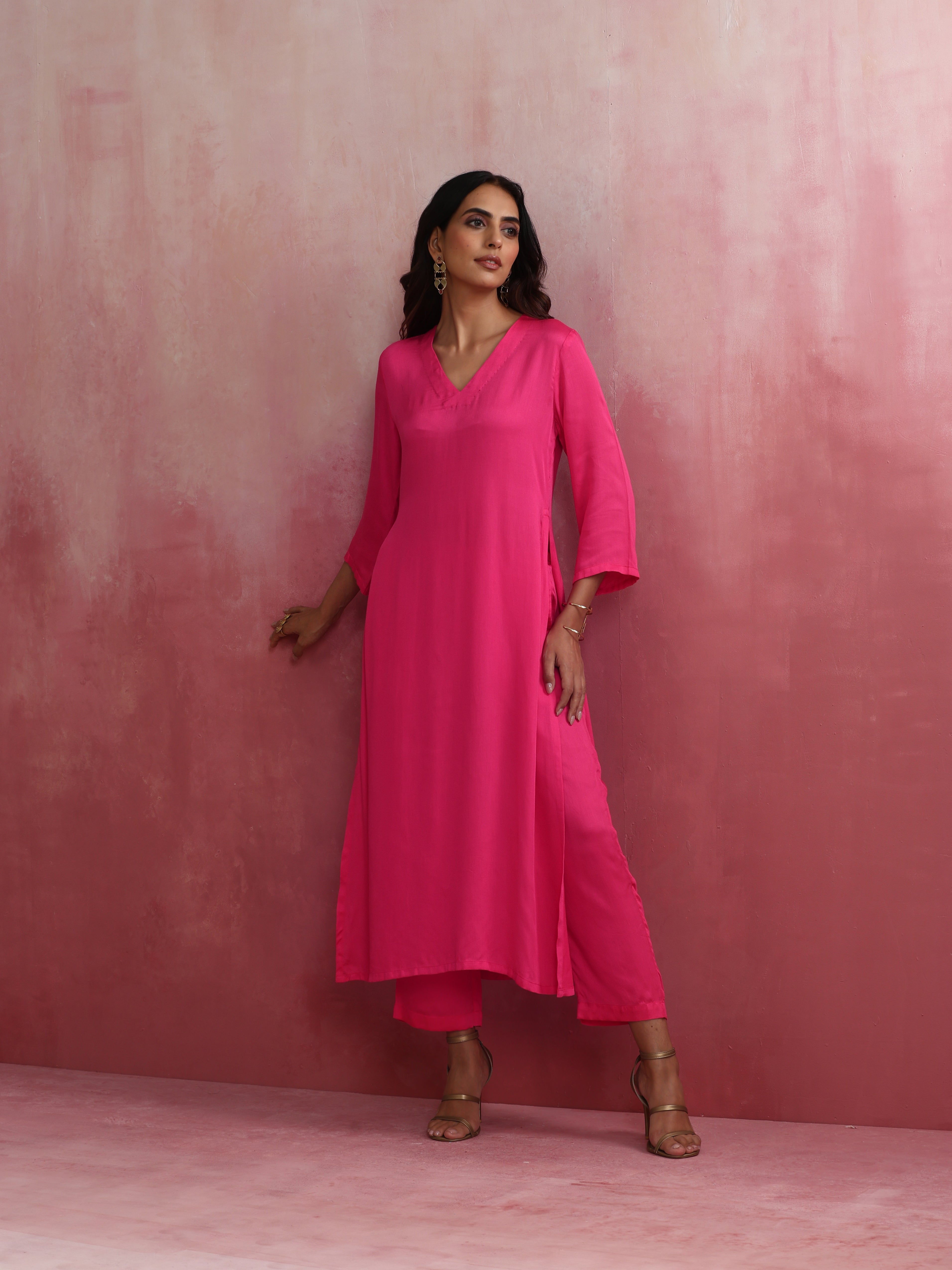 trueBrowns Pink Modal High Slit Kurta Set - Distacart