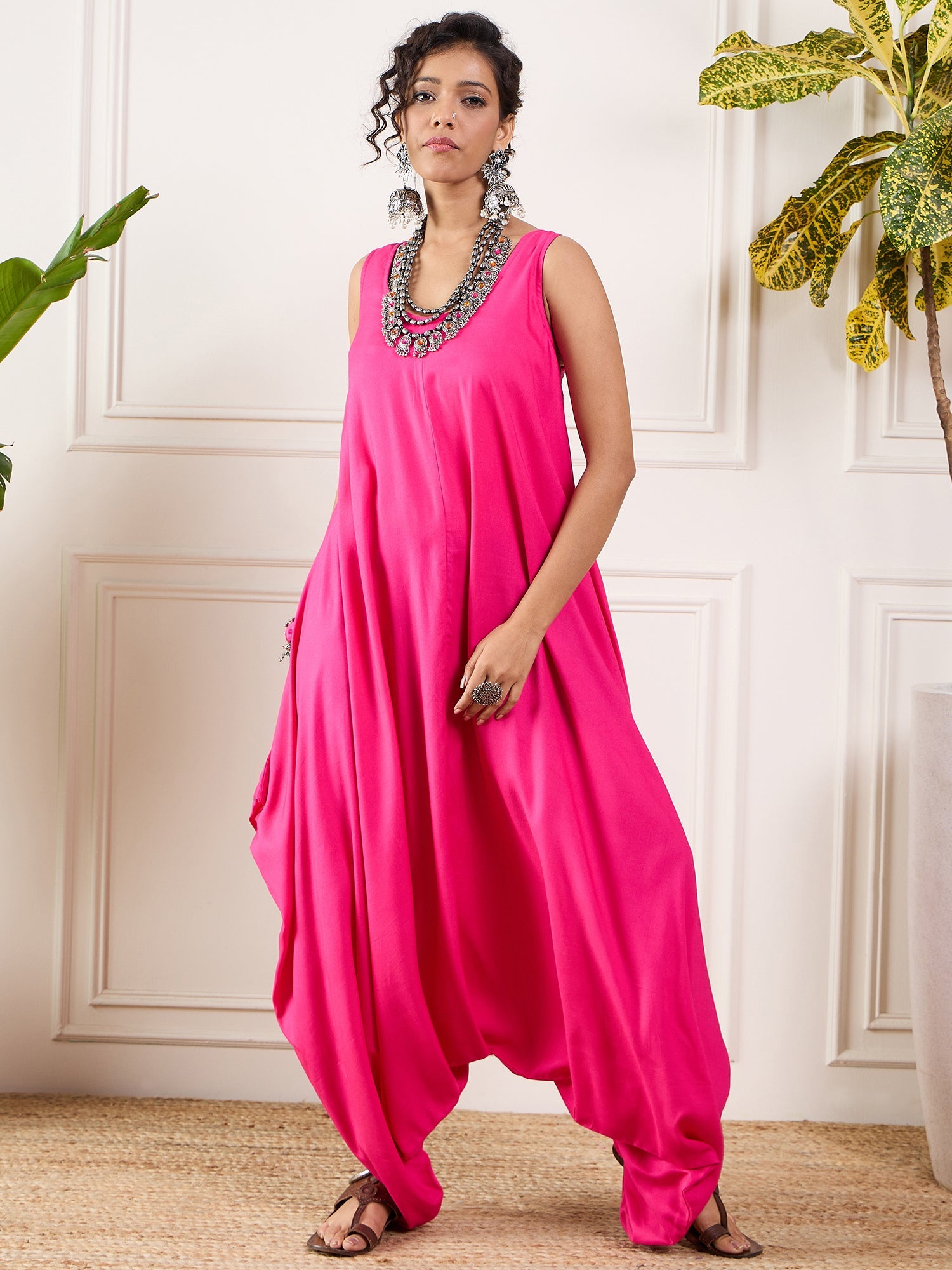 InWeave Pink Round Sleeveless Jumpsuit - Distacart