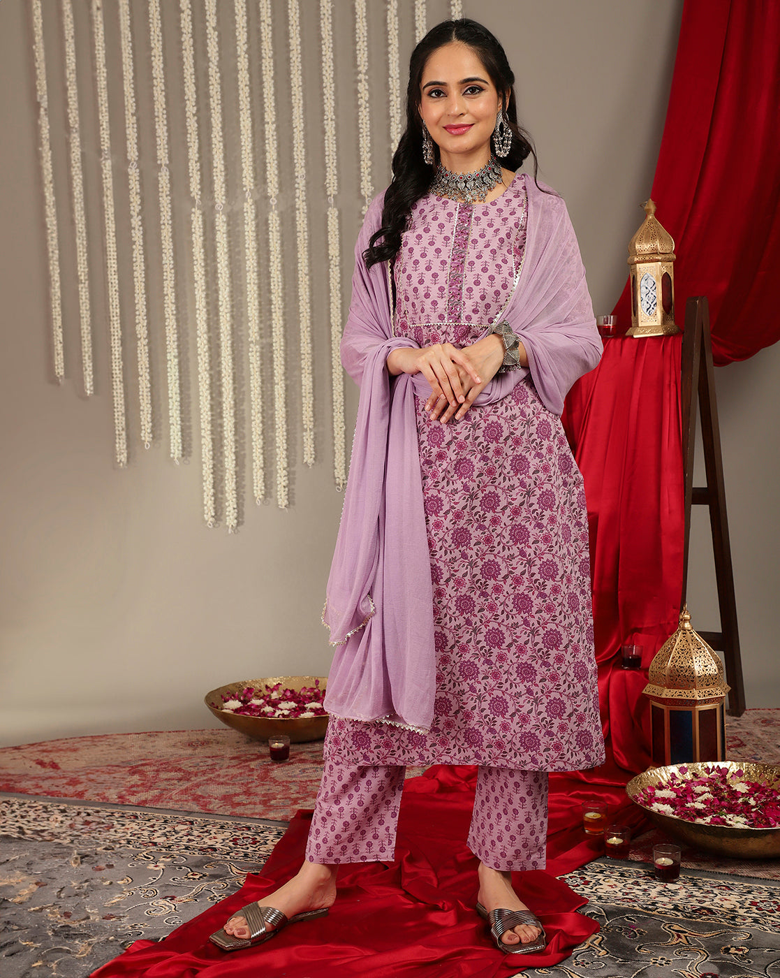 Varanga Women Purple Floral Printedstraight Kurta Paired With Tonal Printed Bottom And Dupatta - Distacart