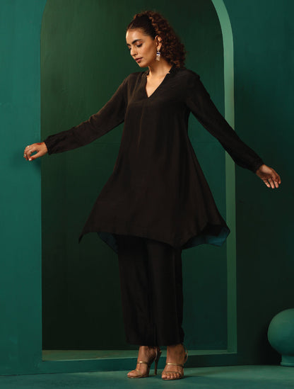 trueBrowns Black Silk Collar Co-ord Set - Distacart