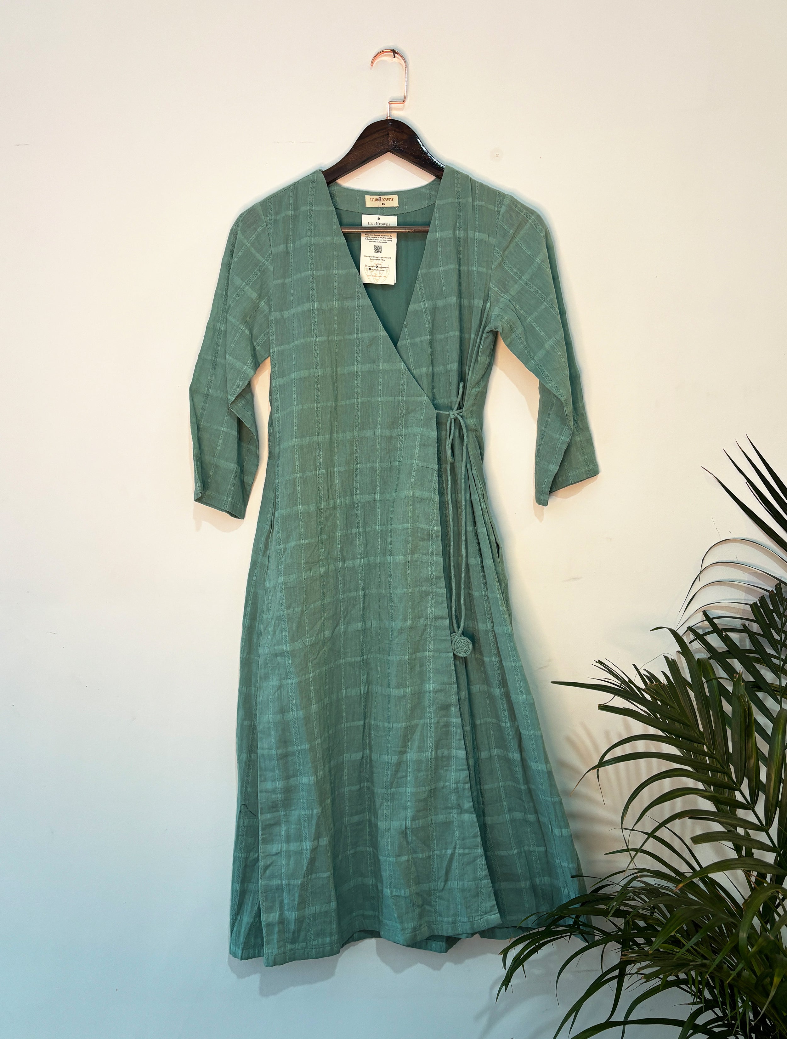 trueBrowns Blue Square Dobby Kurta Set - Distacart