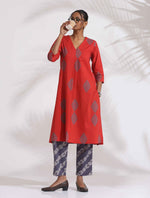 Thumbnail for trueBrowns Red Cotton Print Kurta Set