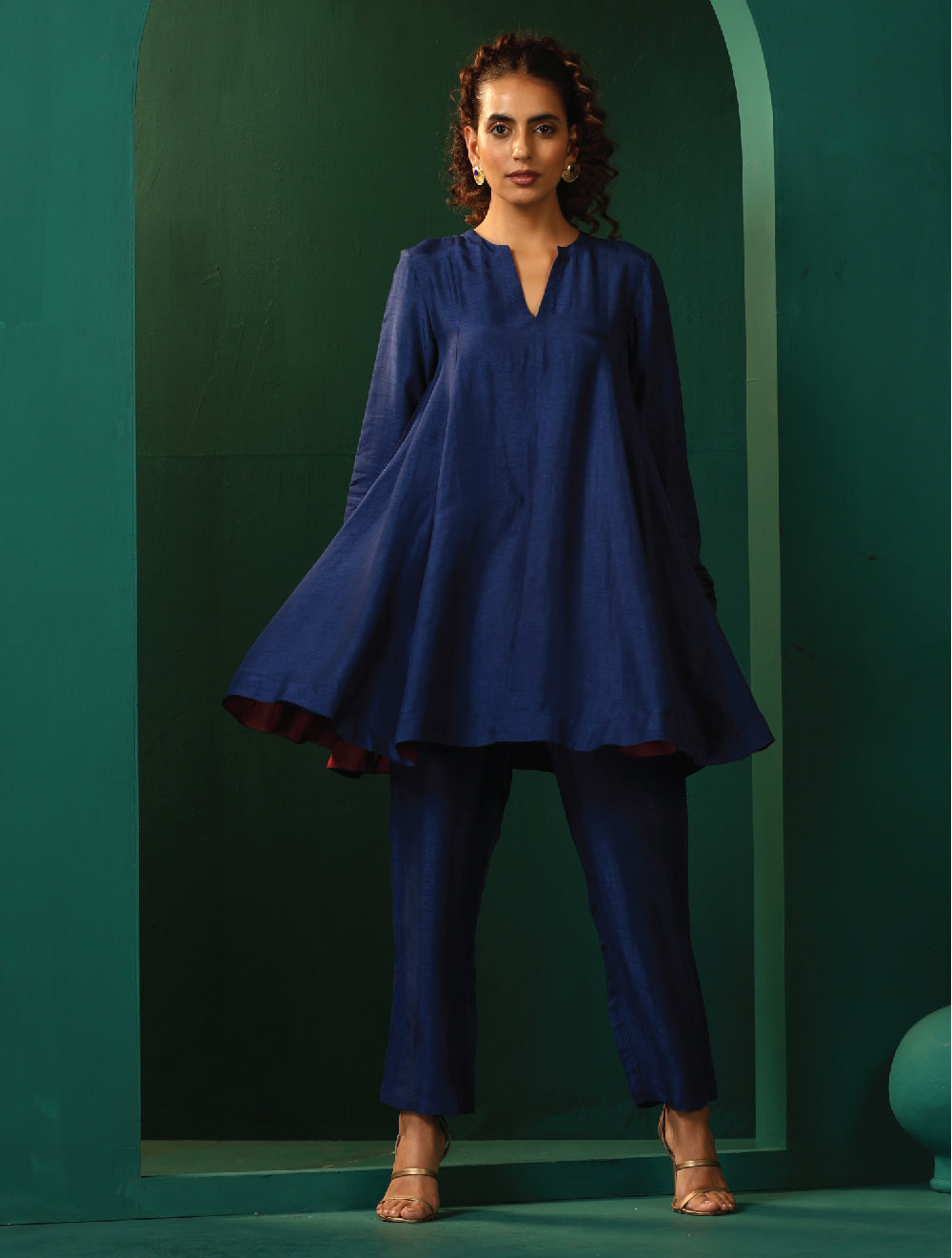 trueBrowns Blue Silk Flared Co-ord Set - Distacart