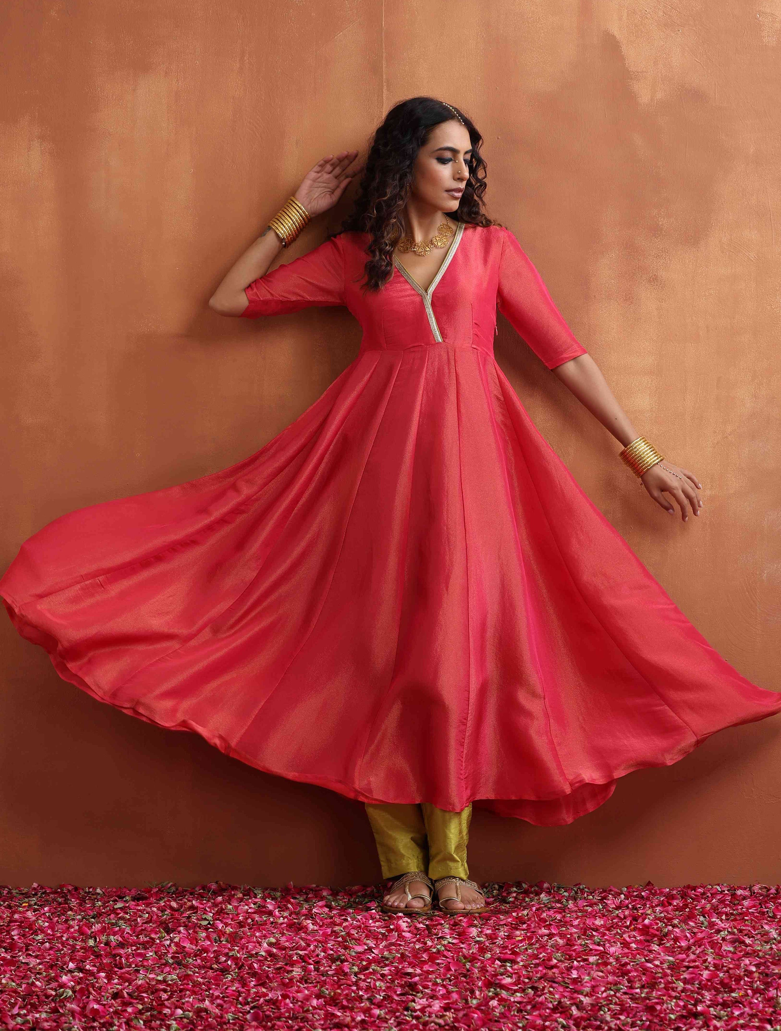 trueBrowns Hot Pink Tissue Flared Anarkali Kurta Set - Distacart
