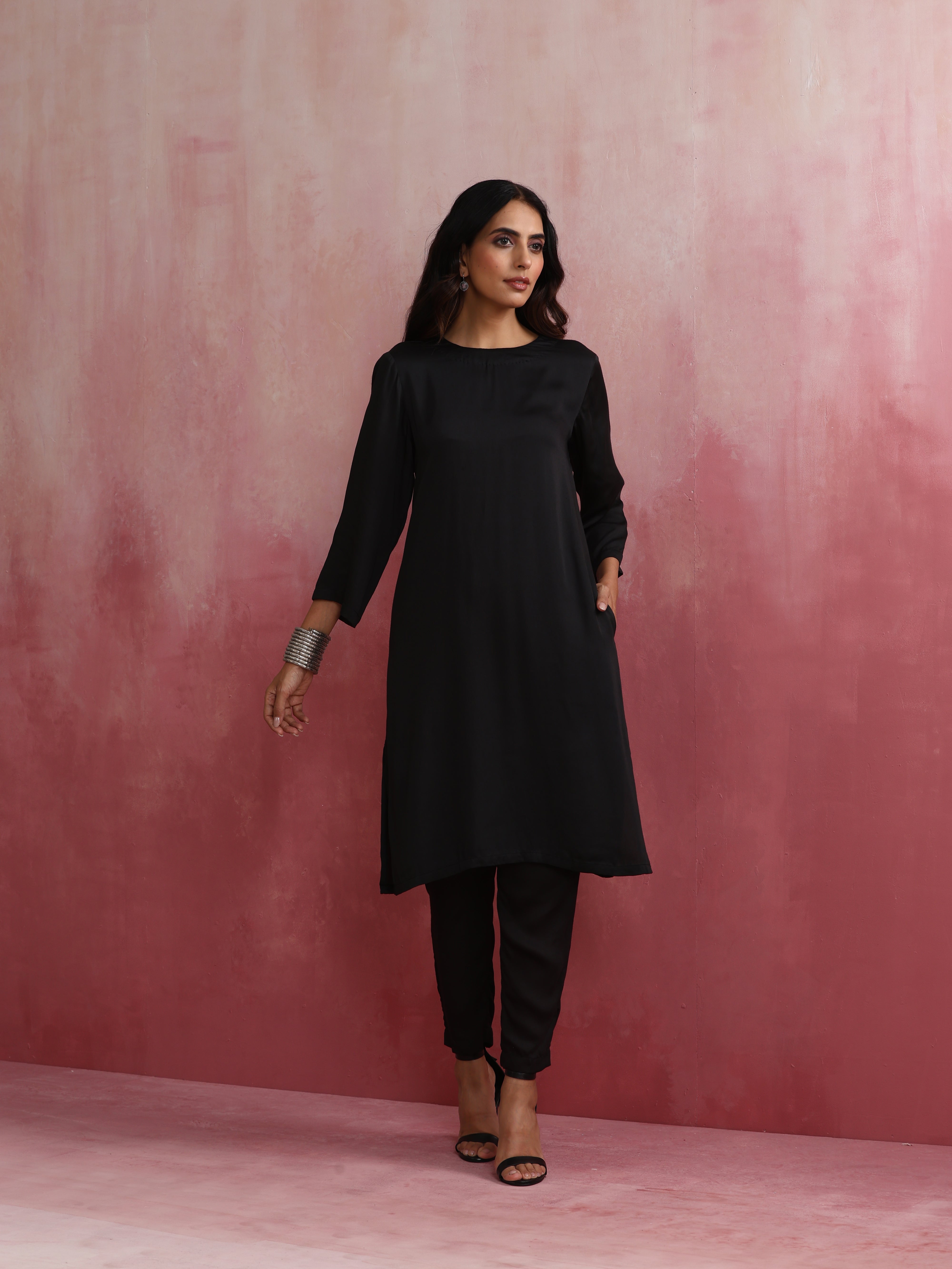 trueBrowns Black Modal Round Neck Kurta Co-ord Set - Distacart