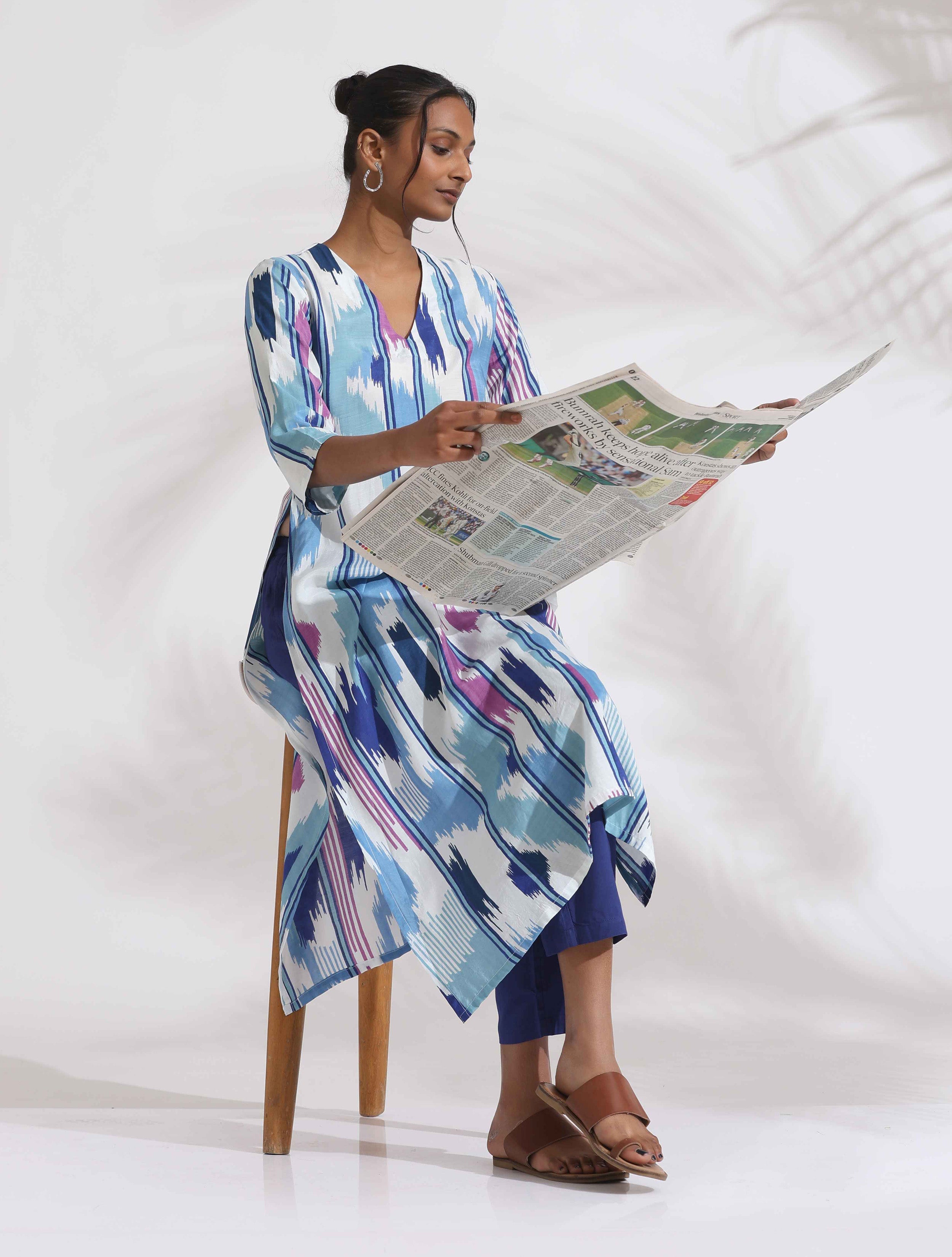 trueBrowns Blue Ikat Print Muslin Kurta Set - Distacart