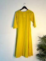 Thumbnail for trueBrowns Lime Slub Kurta - Distacart