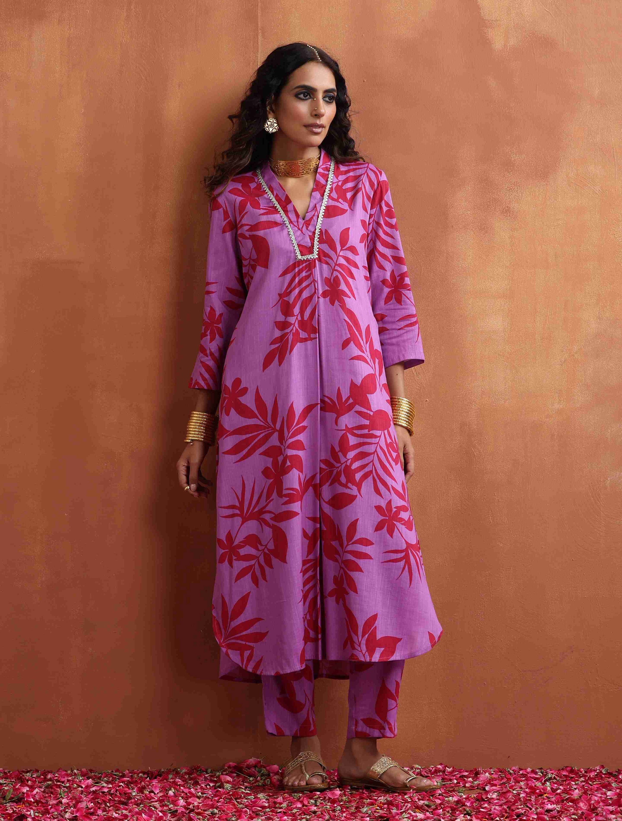 trueBrowns Purple Print Straight Kurta Set - Distacart