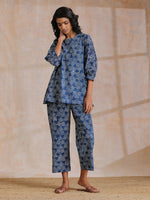 Thumbnail for trueBrowns Indigo Dabu Overall Print Cotton Baggy Sleeve Co-Ord Set - Distacart