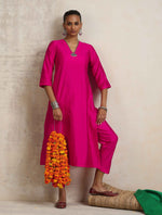 Thumbnail for trueBrowns Pink Silk High Slit Kurta Set - Distacart