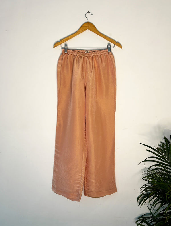 trueBrowns Blush Tissue Bottom