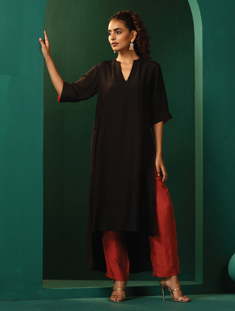 trueBrowns Black Silk High Low Kurta Pant Set - Distacart