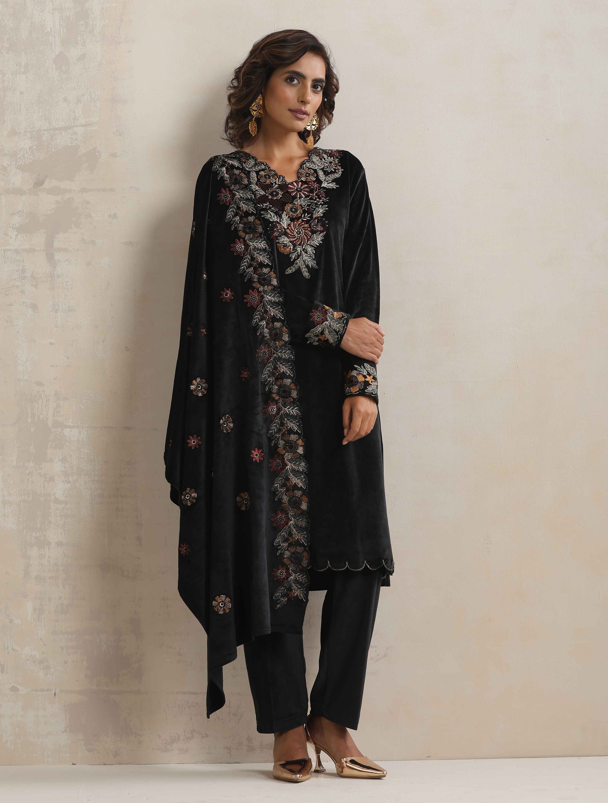trueBrowns Black Velvet Floral Embroidered Kurta Pant Dupatta Set - Distacart