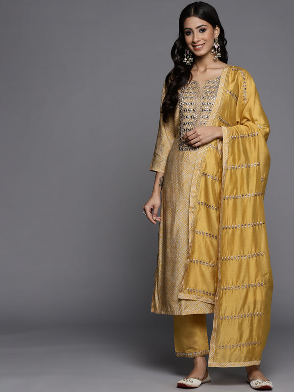 Varanga Digital Printed Embroidered Kurta With Straight Pant And Embroidered Dupatta - Distacart