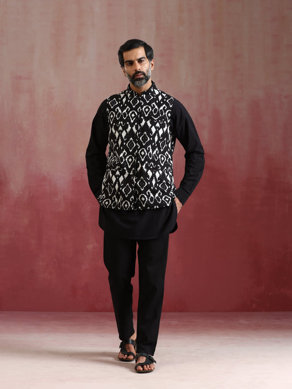 trueBrowns Men's Black Ikat Print Cotton Reversible Nehru Jacket