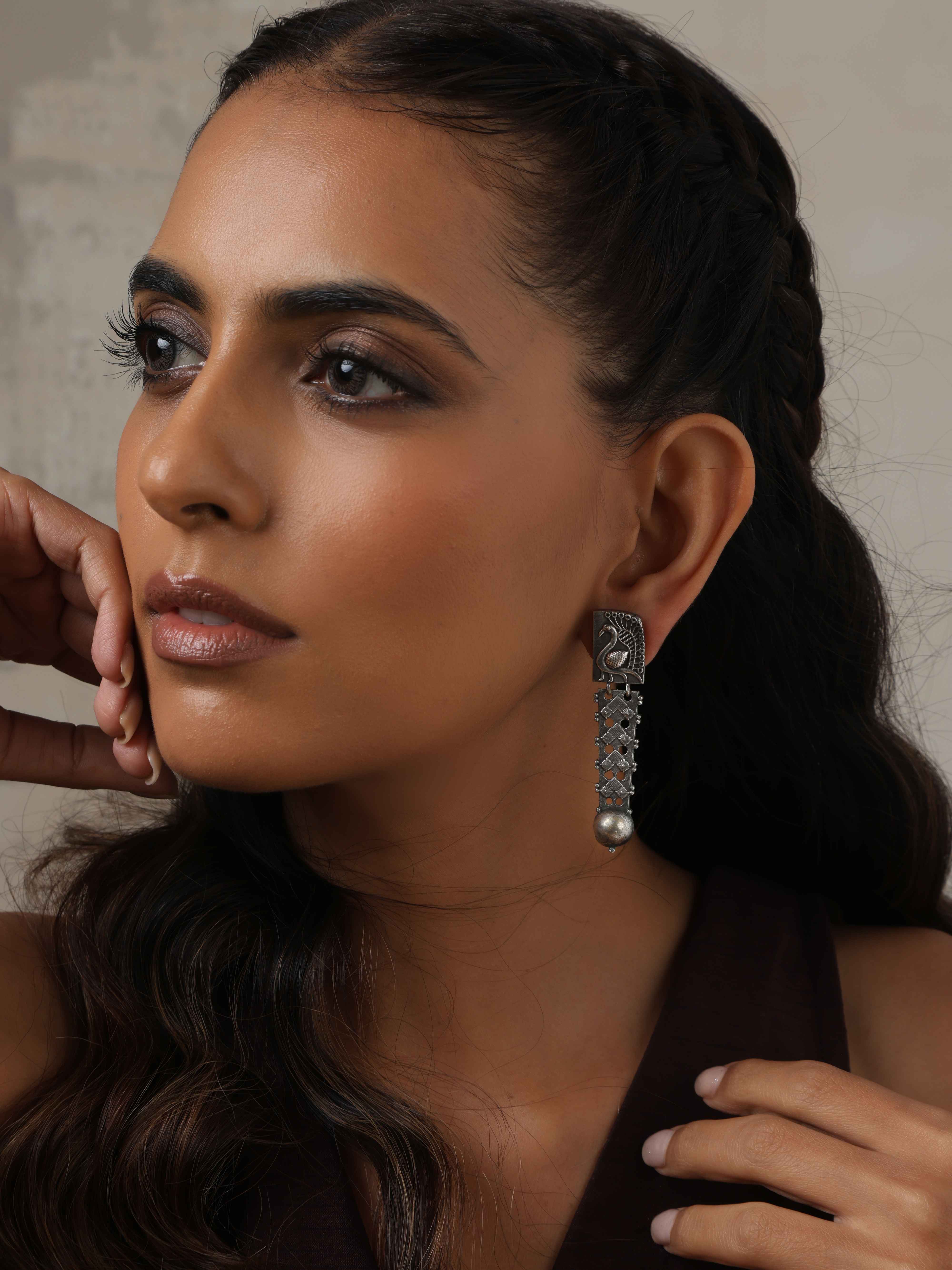 trueBrowns Silver Tone Flamingo Dangle Earrings - Distacart