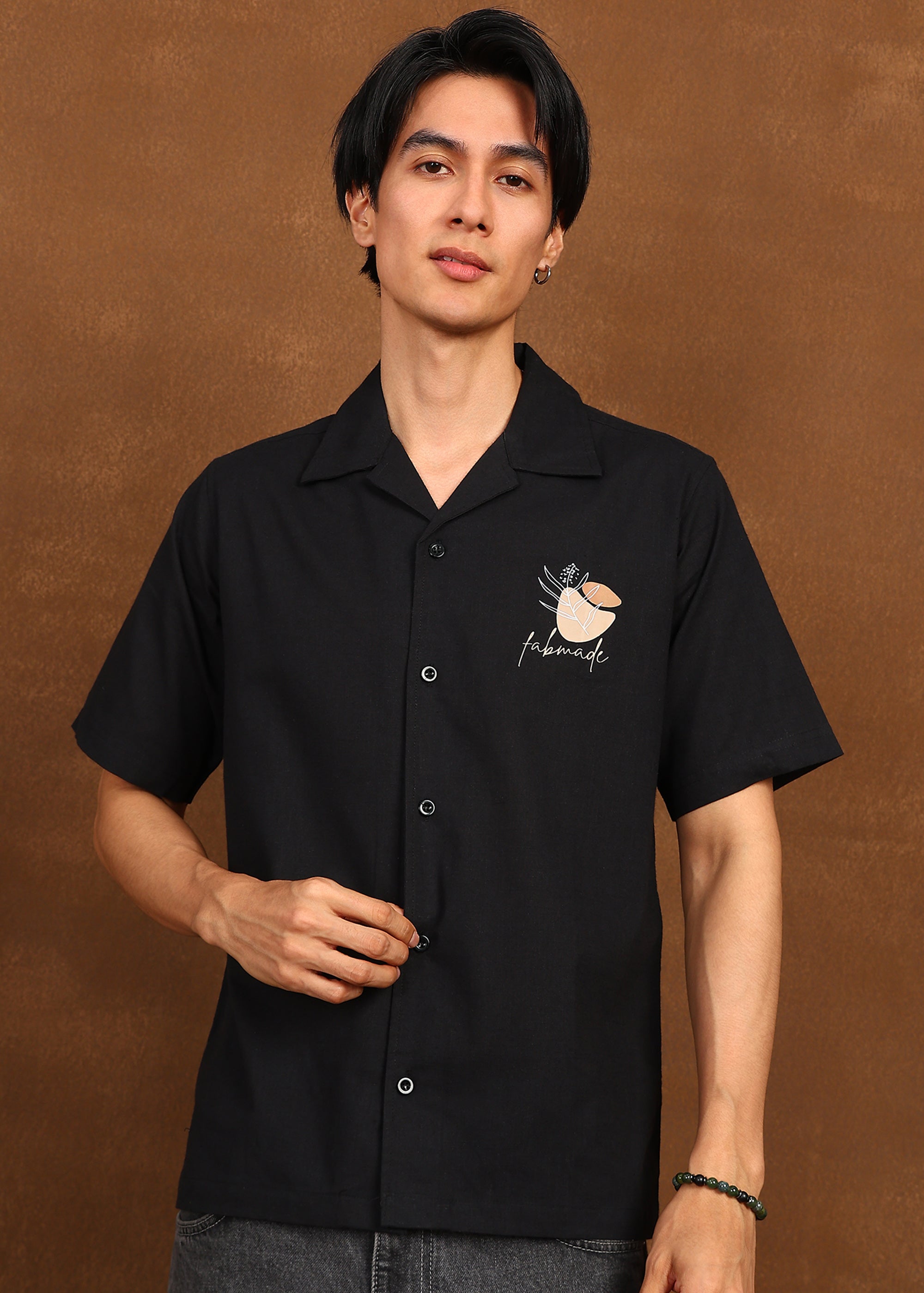 Fabmade Noir Emblem Shirt - Distacart