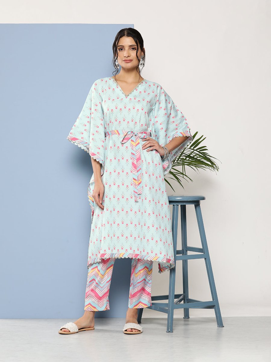 Ahalyaa Women Sea Green Floral Printed Gotta Patti Kurta with Trousers - Distacart
