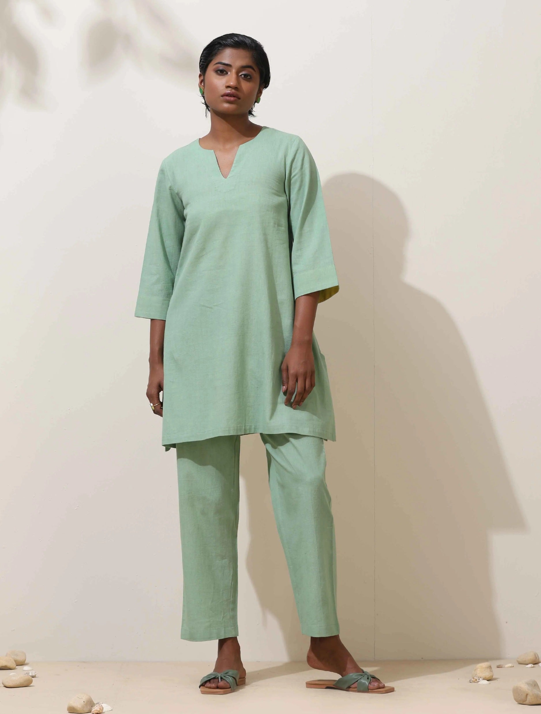 trueBrowns Mint Green Cotton Linen Kurta Co-Ord Set - Distacart