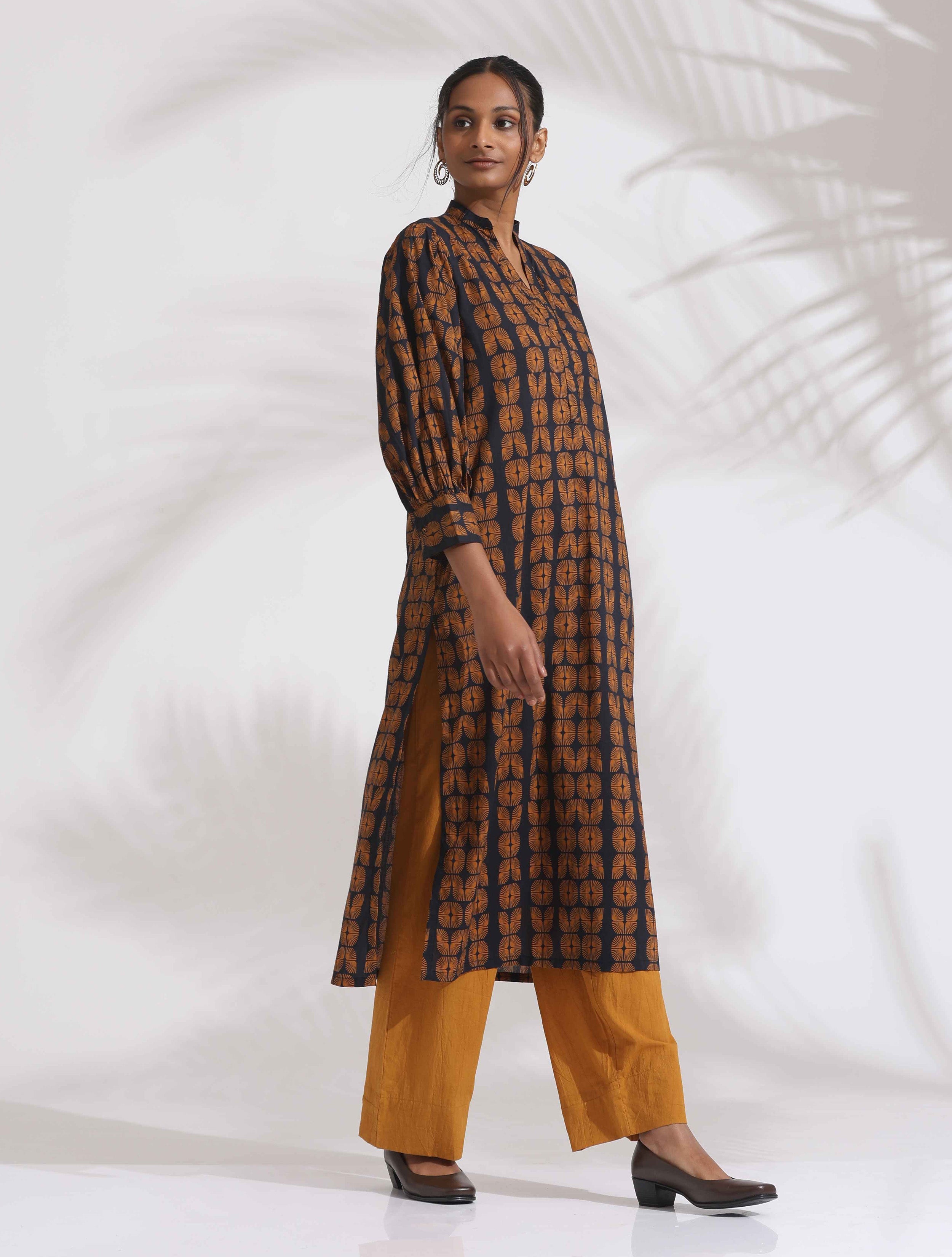 trueBrowns Black Cotton Print Straight Kurta Set - Distacart