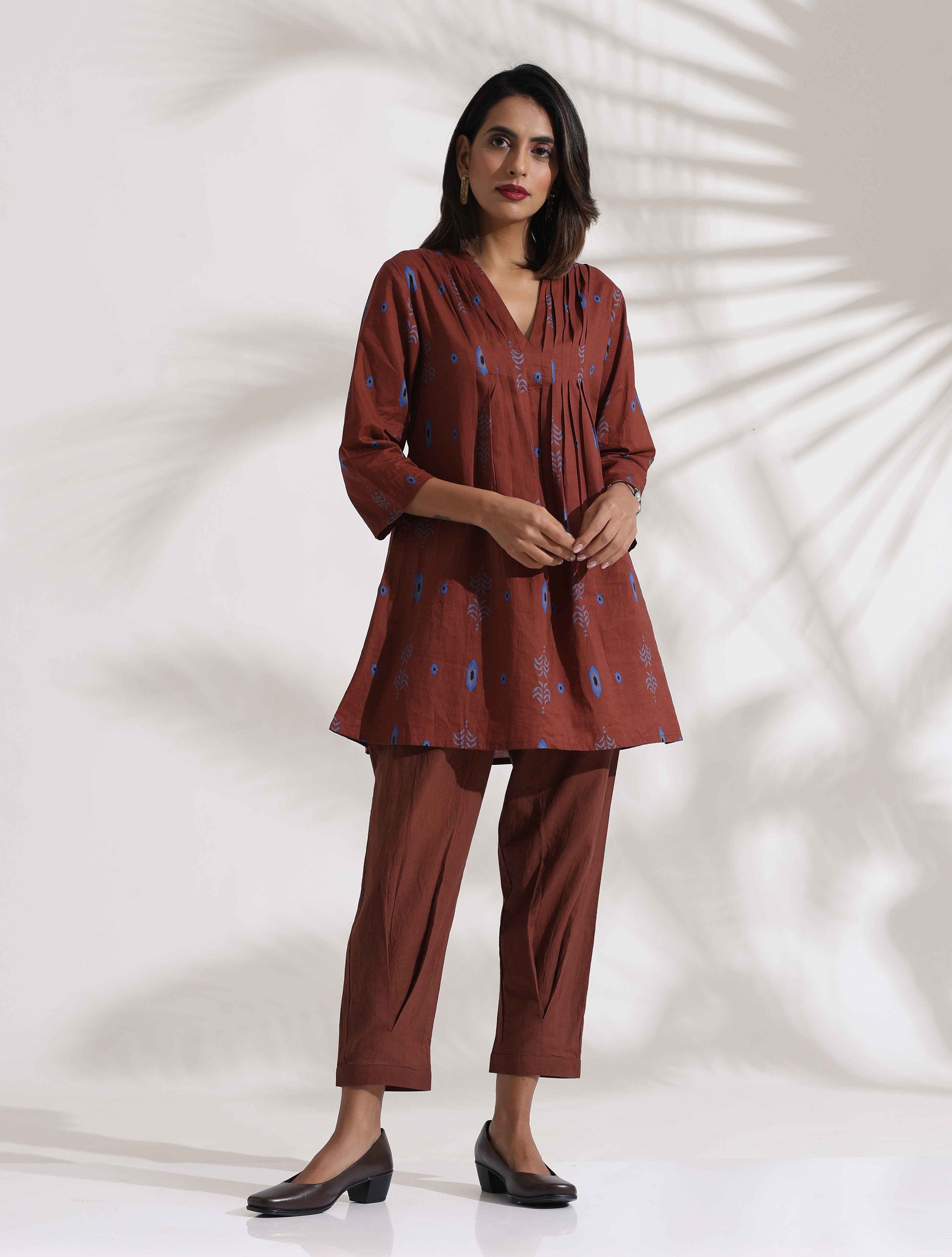 trueBrowns Brown Cotton Print Pleated Top & Pants Co-ord Set - Distacart