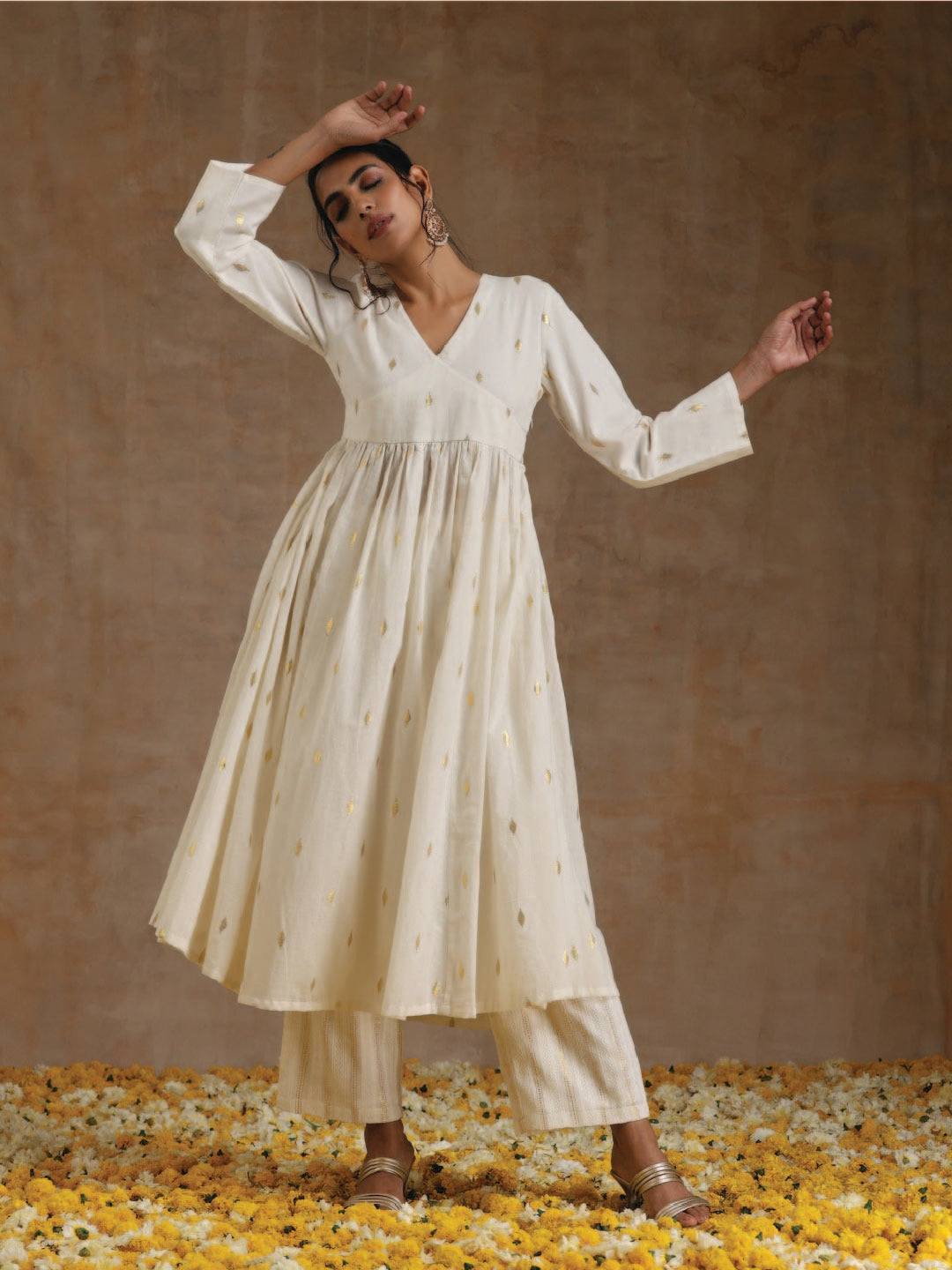 trueBrowns Ivory Gold Cotton Kalidar Kurta Set - Distacart