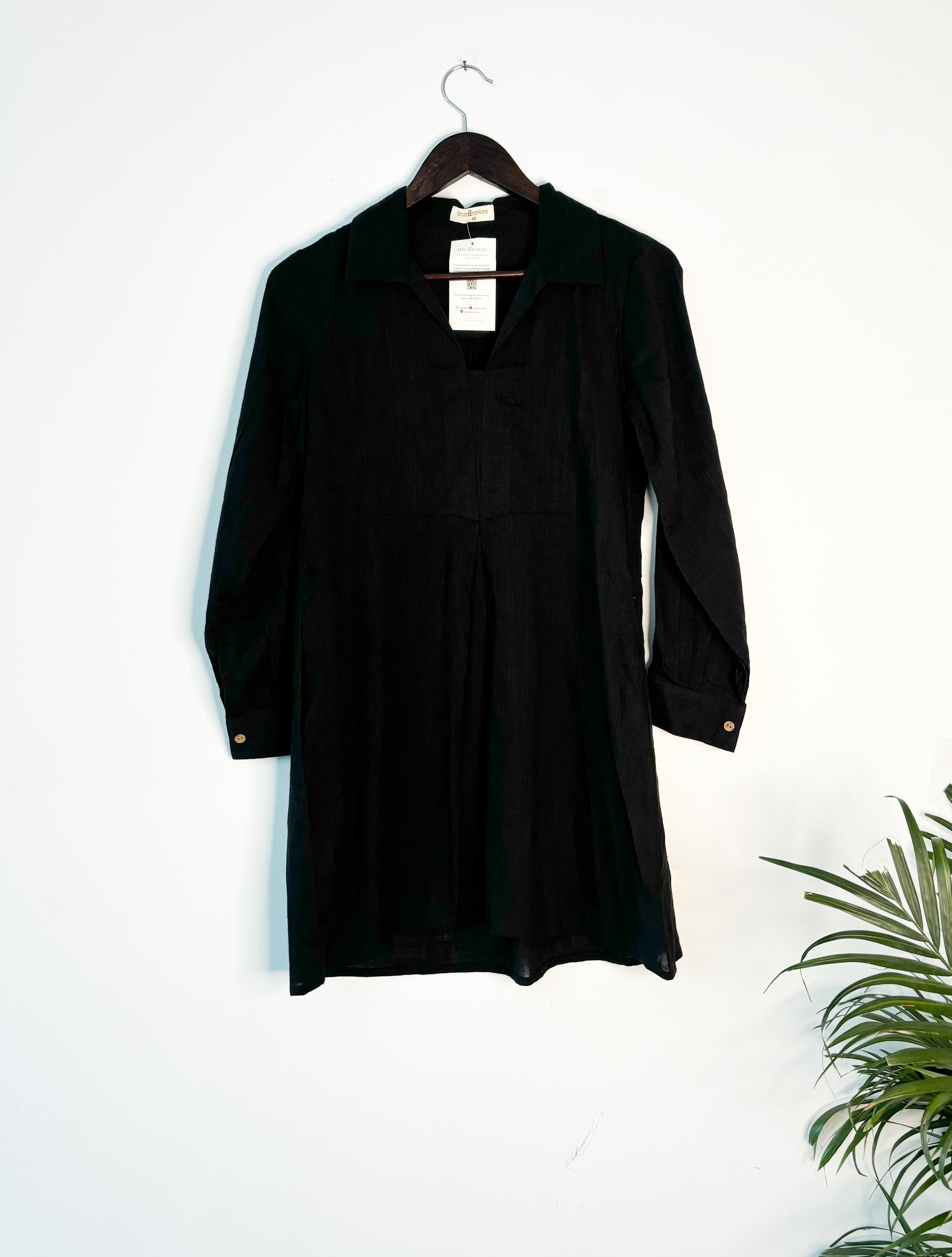 trueBrowns Black Slub Top - Distacart