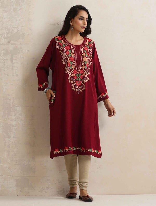 trueBrowns Maroon Kashmiri Embroidered Woollen Phiran Kurta - Distacart