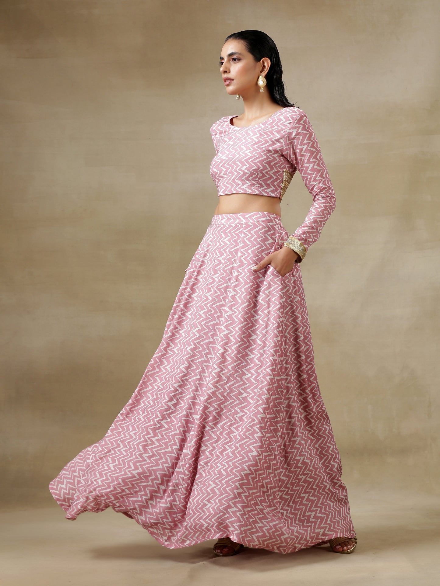 trueBrowns Light Mauve Bandhani Printed Silk Top Skirt Set - Distacart