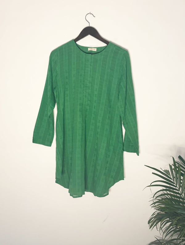 trueBrowns Green Check Dobby Top