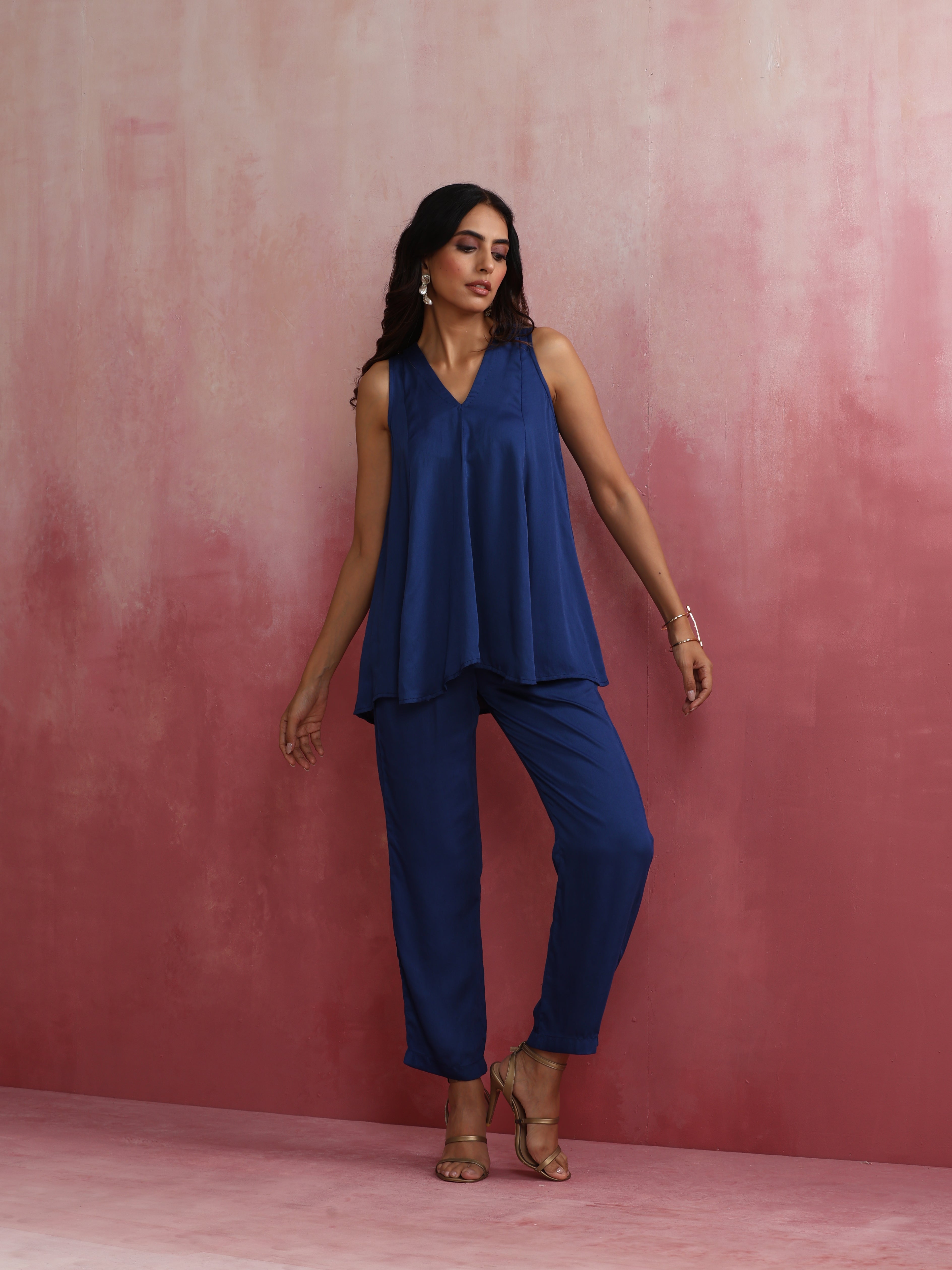 trueBrowns Blue Modal Flared Kurta Co-ord Set - Distacart