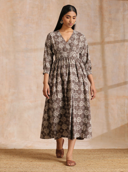 trueBrowns Clay Dabu Overall Print Cotton Wrap Dress | Relove - Distacart