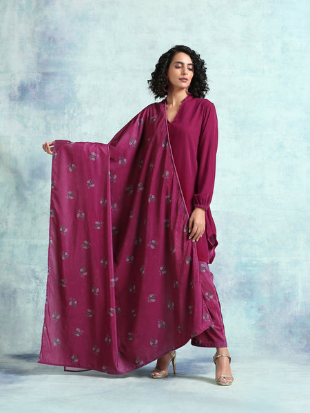 trueBrowns Magenta Printed Velvet Shawl - Distacart