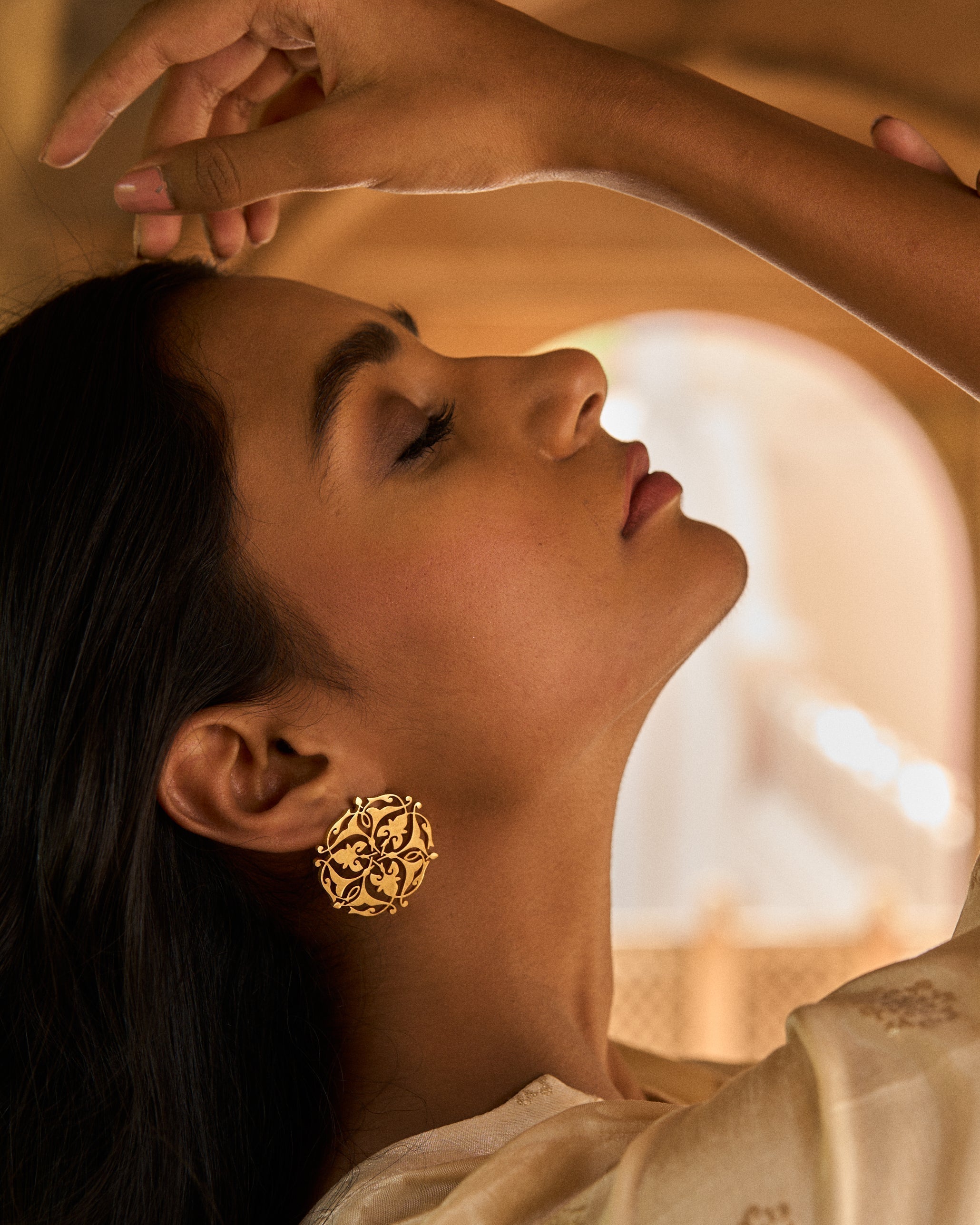 trueBrowns Gold-Polished Leaf Earrings - Distacart