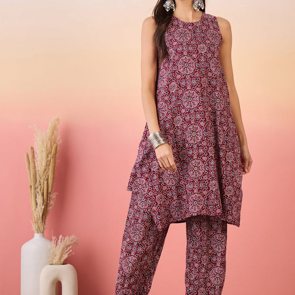 InWeave Maroon Navy Ajrakh Foil Round Neck Kurta Pant Set - Distacart