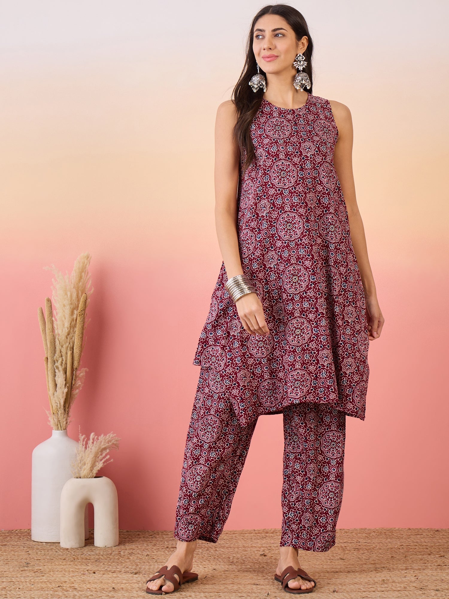 InWeave Maroon Navy Ajrakh Foil Round Neck Kurta Pant Set - Distacart