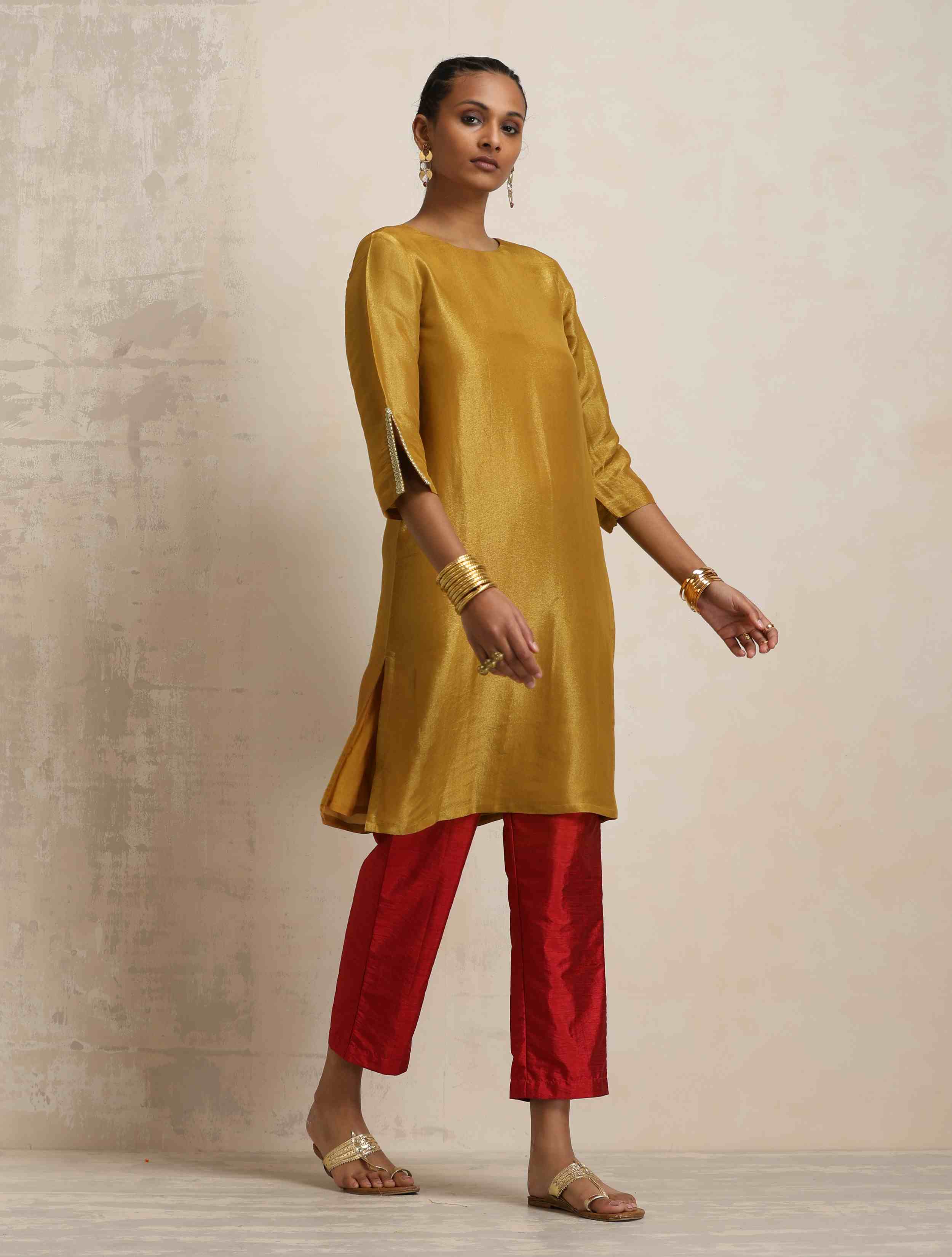 trueBrowns Gold Tissue Kurta Co-ord Set - Distacart