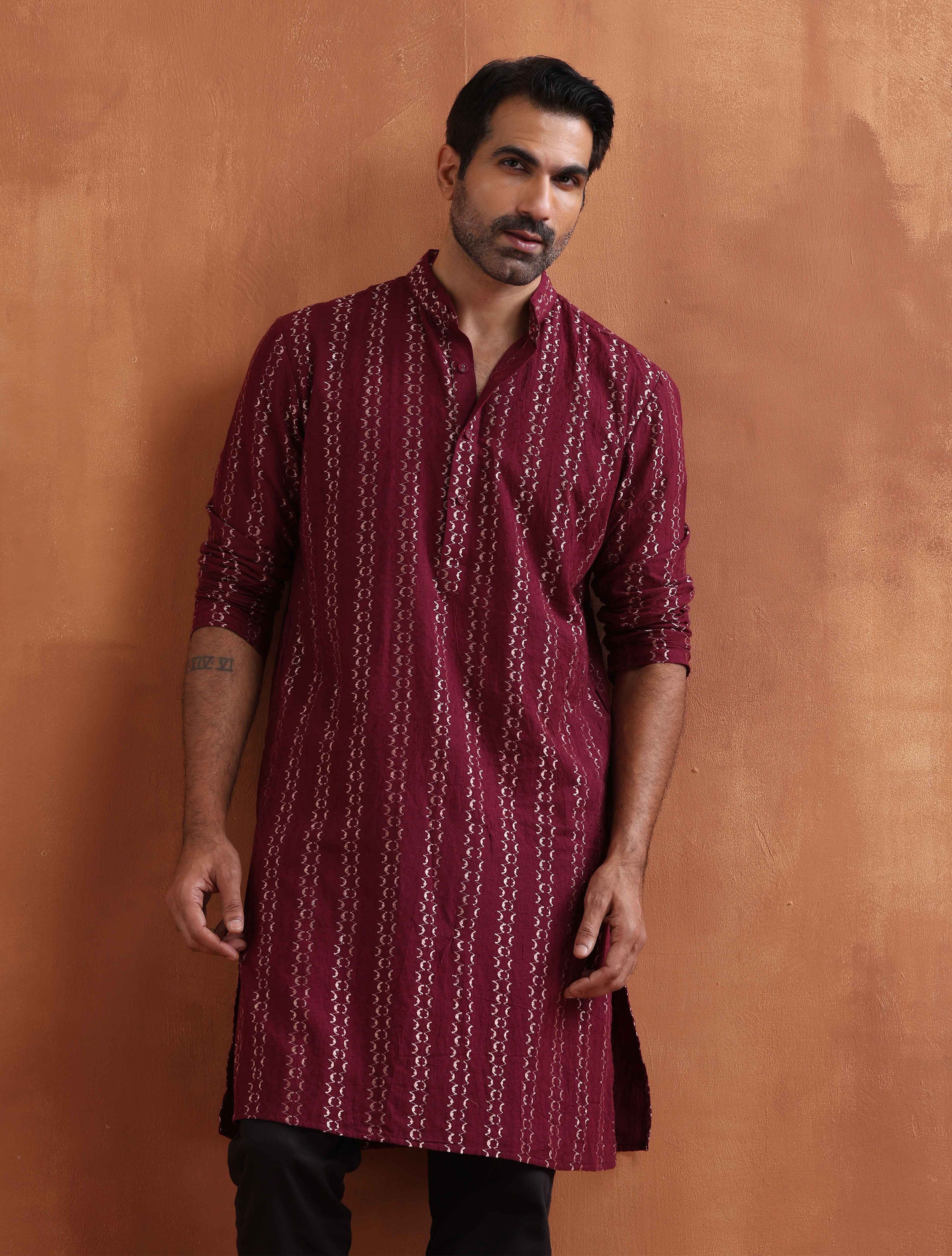 trueBrowns Men's Dark Purple Cotton Dobby Kurta - Distacart