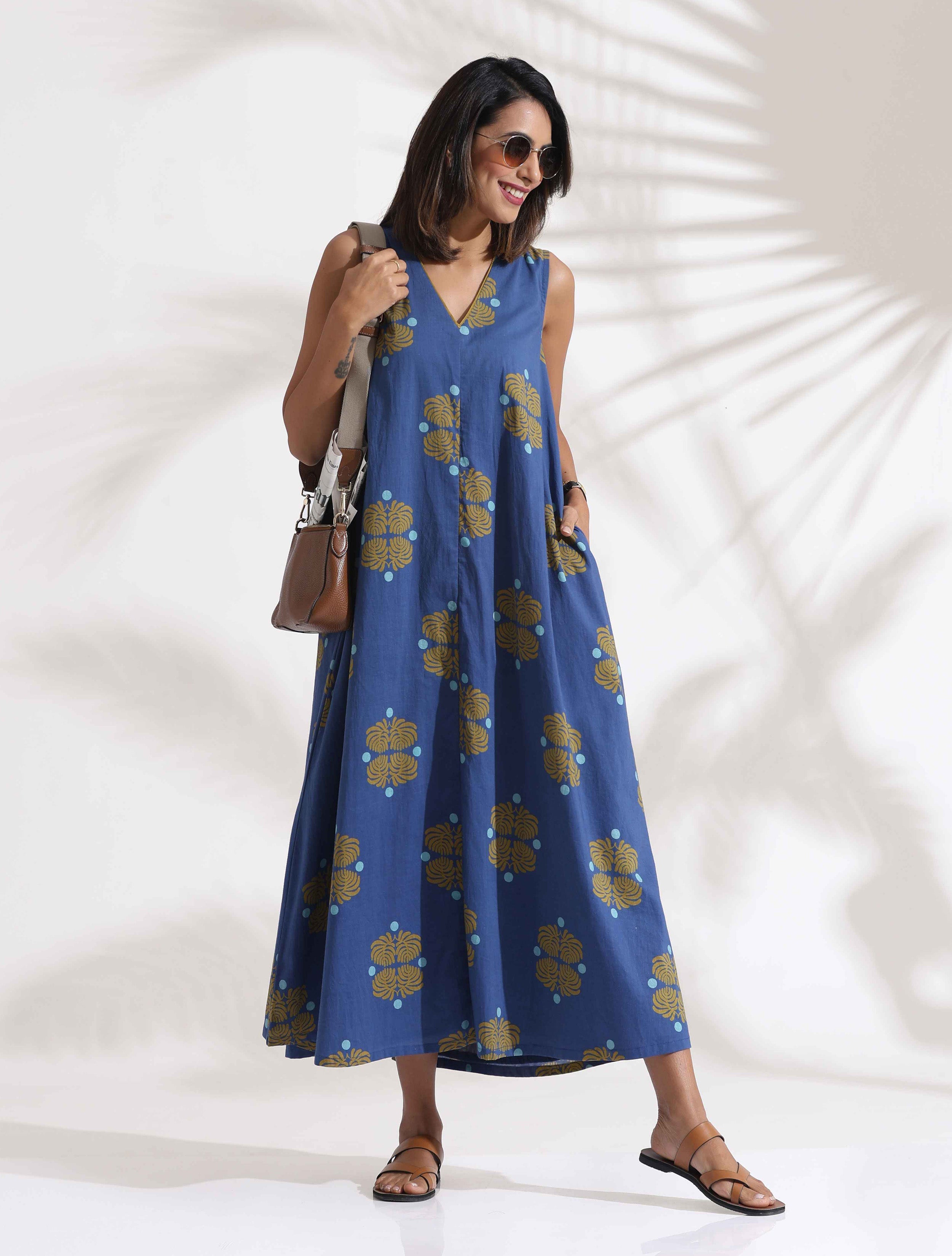 trueBrowns Blue Cotton Print Sleeveless Dress - Distacart
