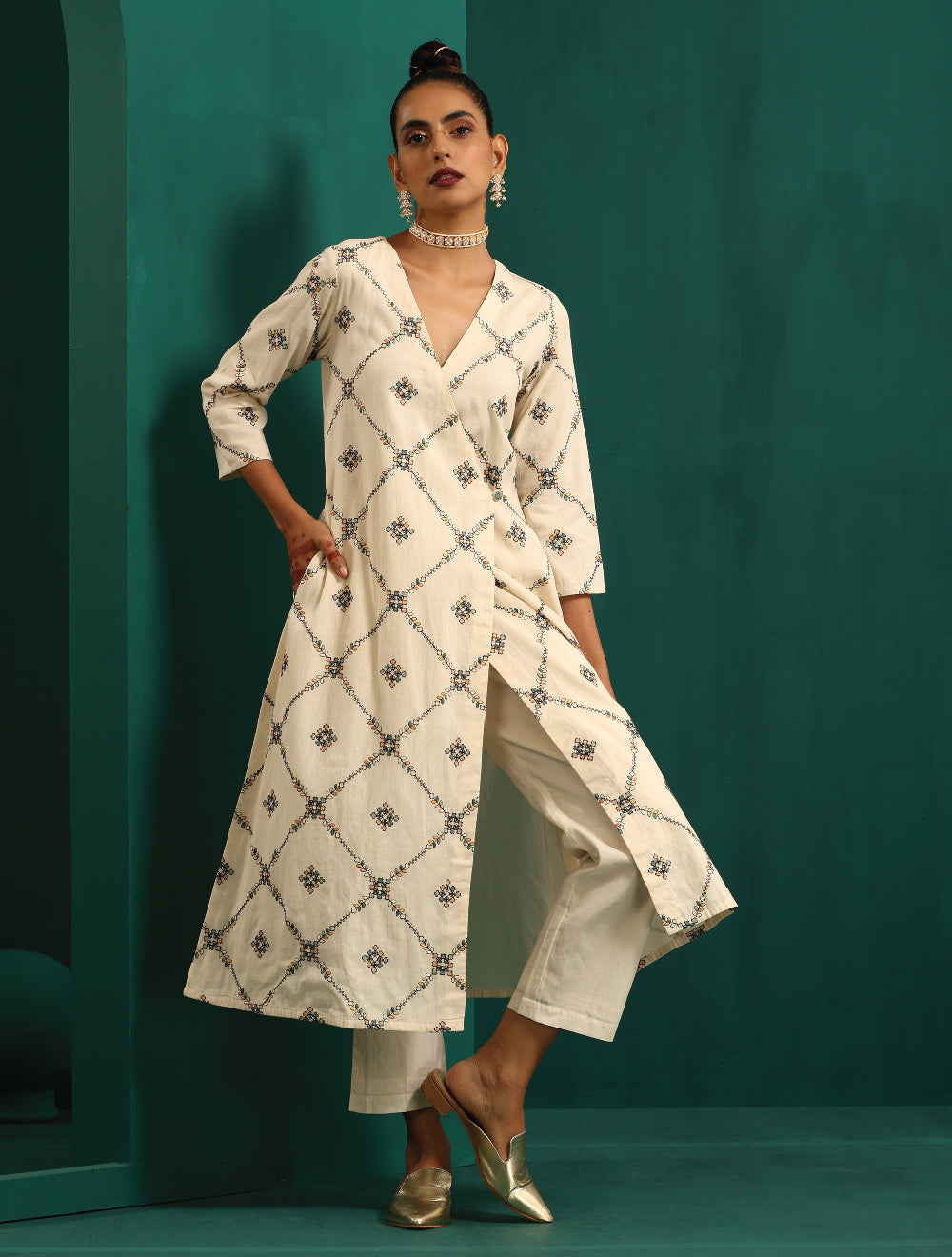 trueBrowns Ivory Rhombus Cotton Angrakha Kurta Pant Set - Distacart