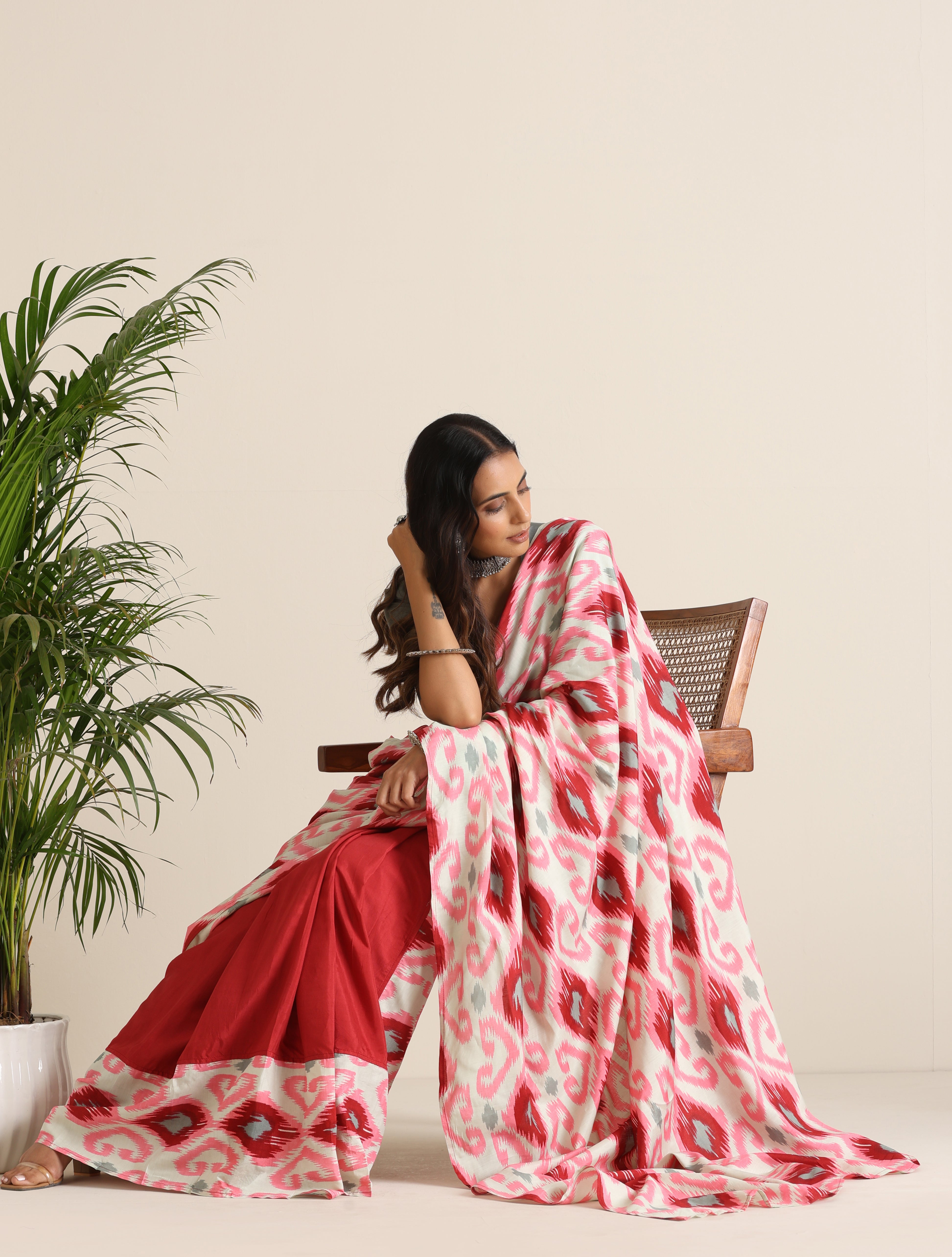 trueBrowns Maroon Grey Muslin Ikat Saree - Distacart