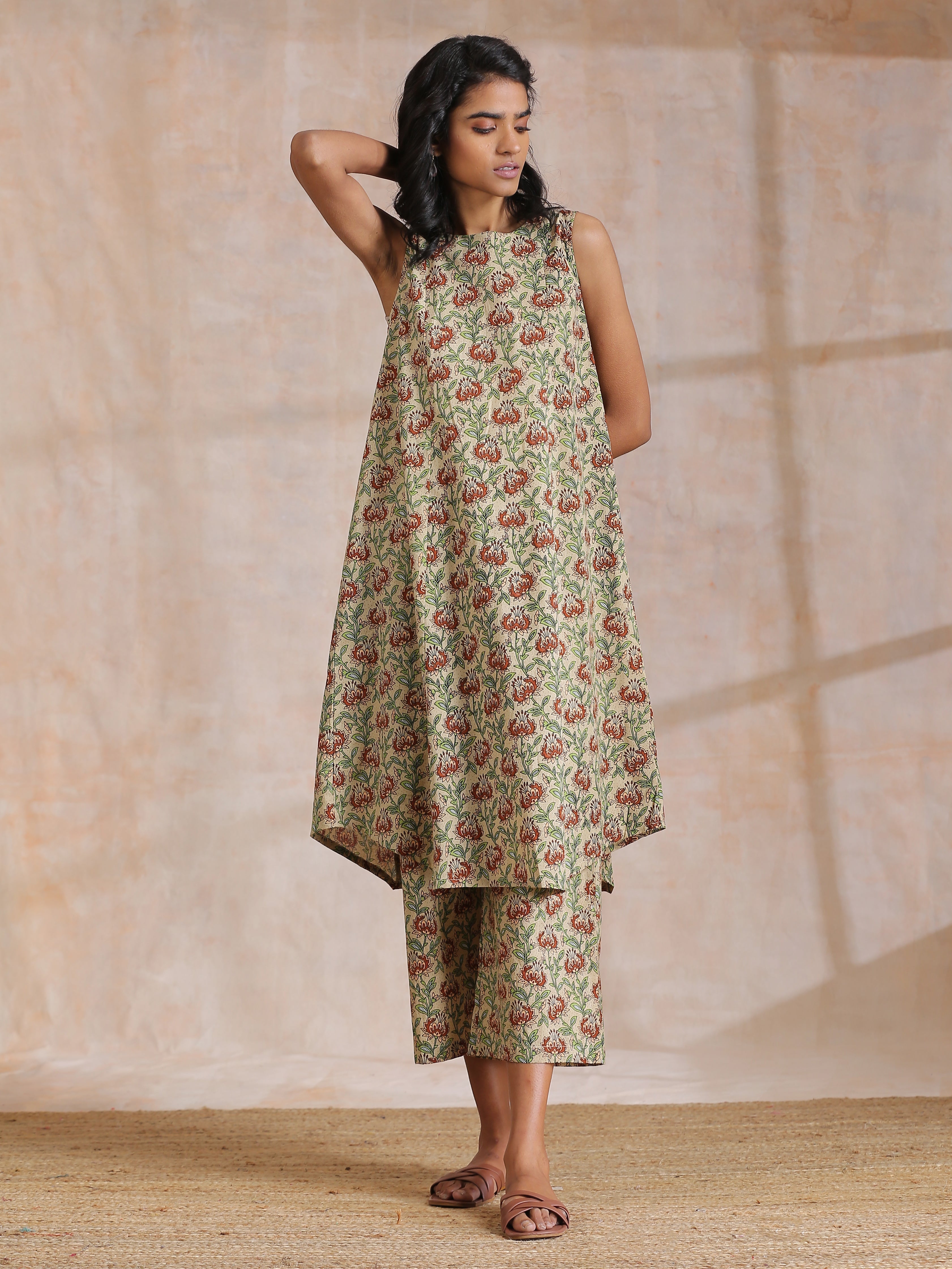trueBrowns Beige Overall Brown Floral Block Print Cotton High-Low Co-Ord Set - Distacart