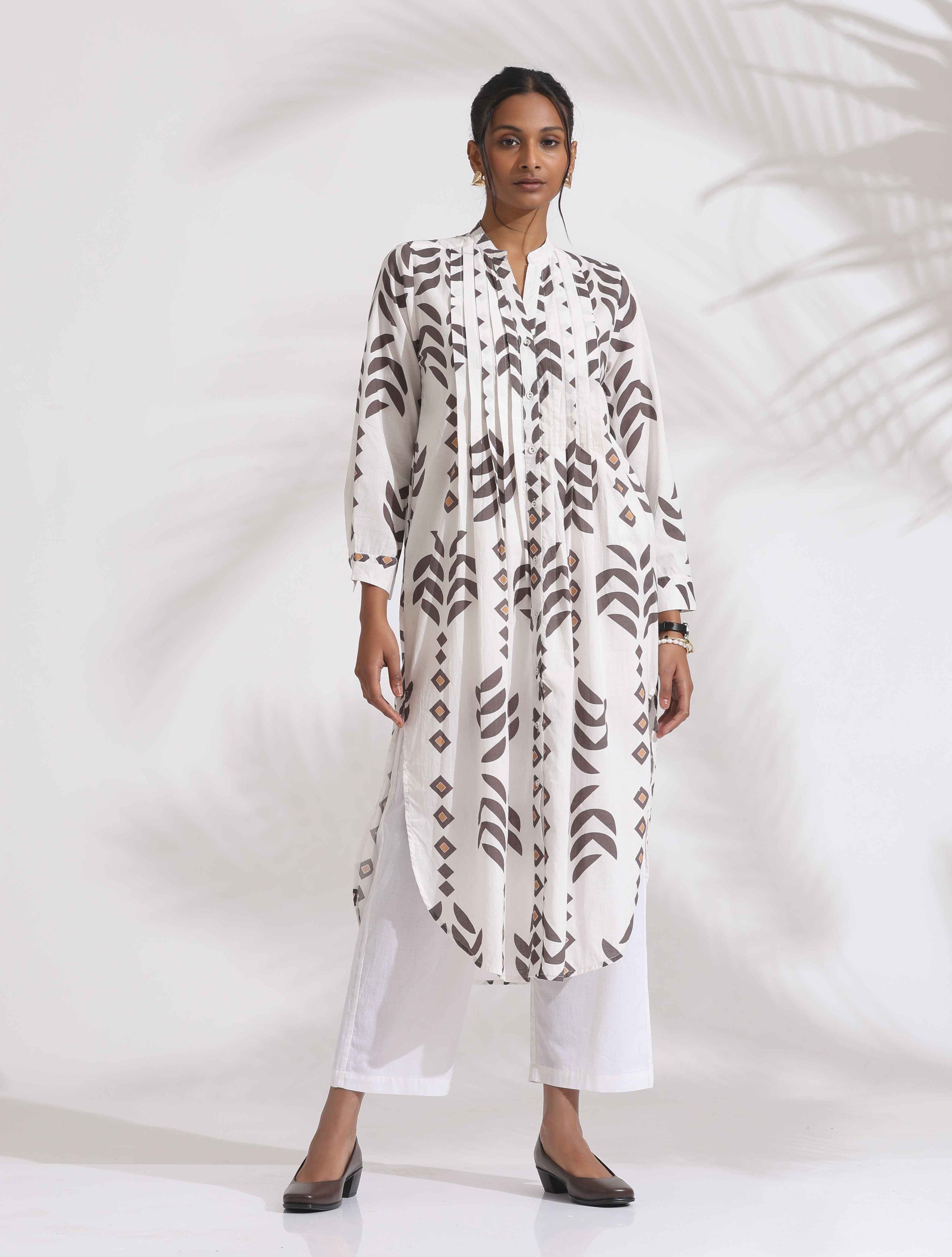 trueBrowns White Cotton Stripe Print Pleated Kurta Set - Distacart
