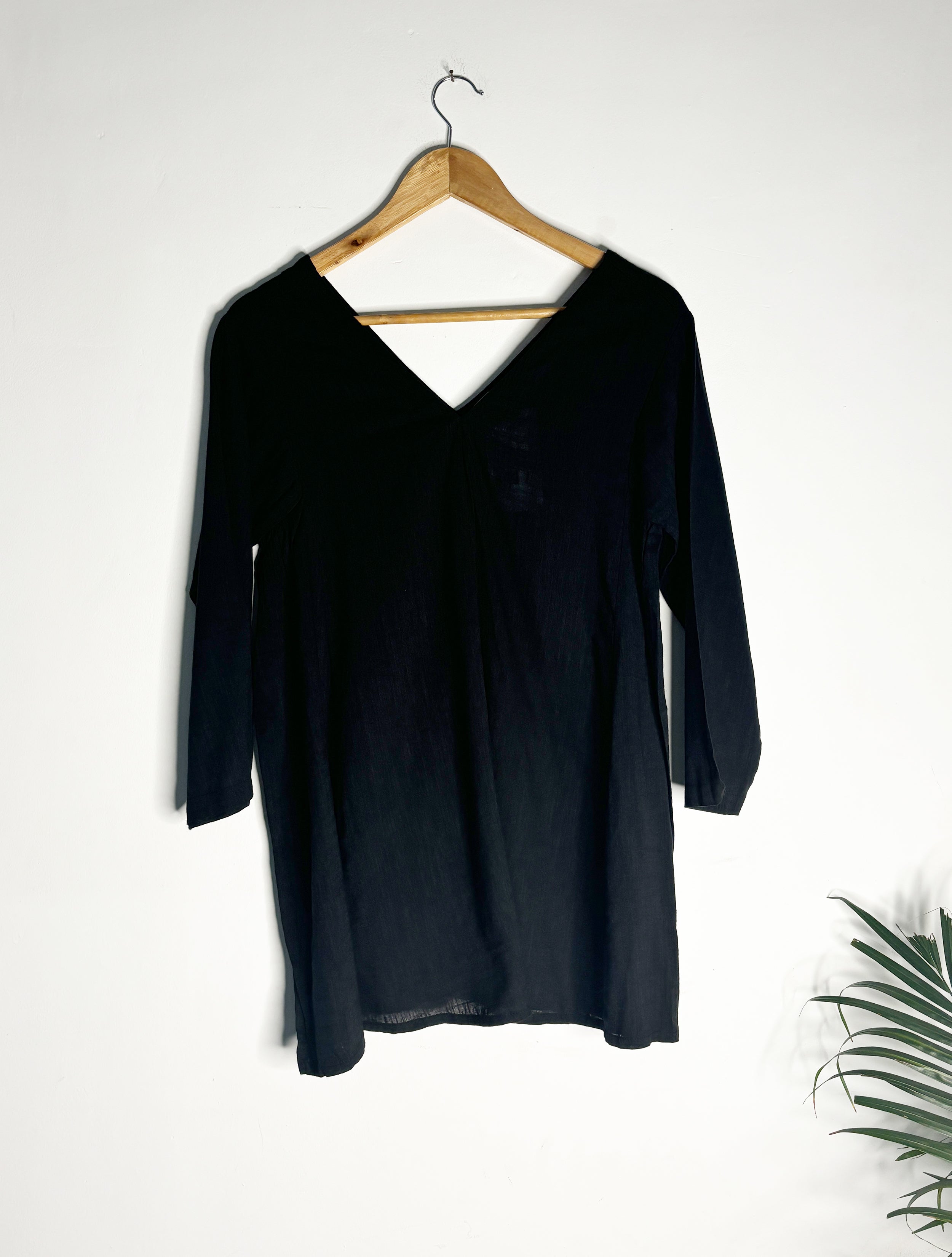 trueBrowns Black Slub Top - Distacart