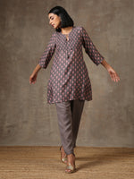 Thumbnail for trueBrowns Grey Pink Floral Printed Silk Co-Ord Set - Distacart